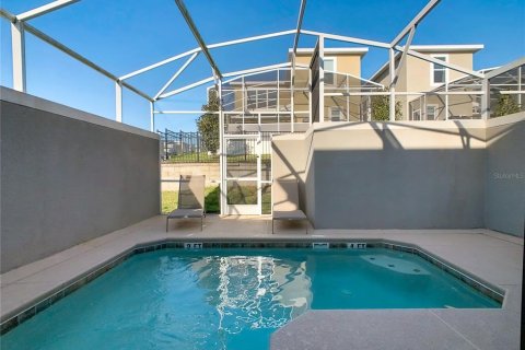 Townhouse in Davenport, Florida 5 bedrooms, 201.32 sq.m. № 2197907 - photo 30