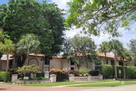 Copropriété à louer à Boca Raton, Floride: 2 chambres, 111.48 m2 № 2172222 - photo 2