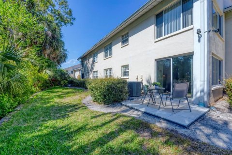 Condo in Venice, Florida, 2 bedrooms  № 1661829 - photo 27