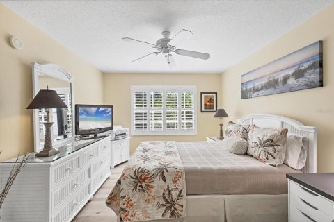 Condo in Venice, Florida, 2 bedrooms  № 1661829 - photo 20