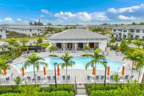 Touwnhouse à vendre à Homestead, Floride: 3 chambres, 123.37 m2 № 1962775 - photo 23