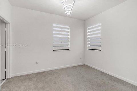 Touwnhouse à vendre à Homestead, Floride: 3 chambres, 123.37 m2 № 1962775 - photo 16