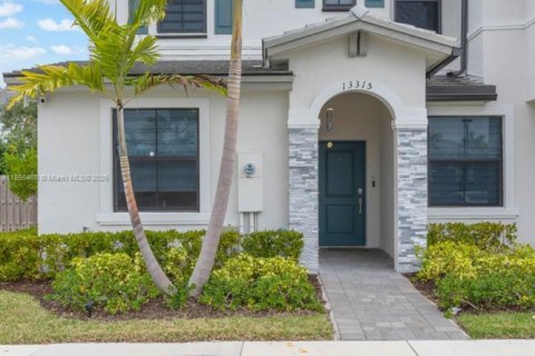 Touwnhouse à vendre à Homestead, Floride: 3 chambres, 123.37 m2 № 1962775 - photo 29