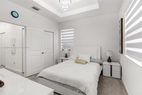 Touwnhouse à vendre à Homestead, Floride: 3 chambres, 123.37 m2 № 1962775 - photo 12