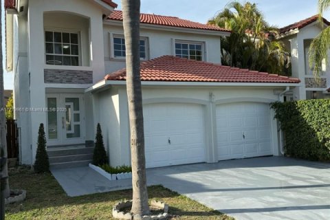 Купить виллу или дом в Майами, Флорида 4 спальни, 187.29м2, № 1708035 - фото 3