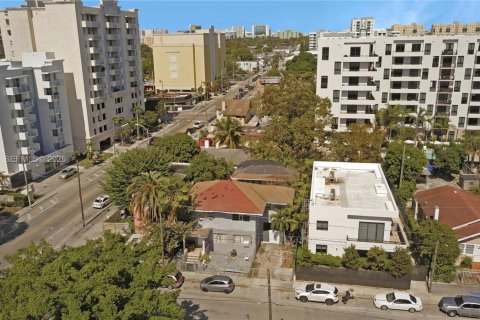 Immobilier commercial à vendre à Miami, Floride: 352.01 m2 № 2081371 - photo 20