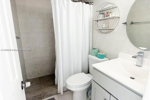 Condominio en venta en Aventura, Florida, 2 dormitorios, 99.68 m2 № 2034445 - foto 7