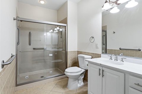 Condo in Lady Lake, Florida, 2 bedrooms  № 2157556 - photo 11