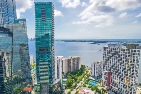 Condo in Miami, Florida, 1 bedroom  № 2081084 - photo 3