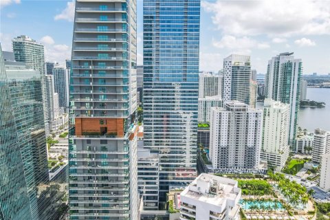Condo in Miami, Florida, 1 bedroom  № 2081084 - photo 27