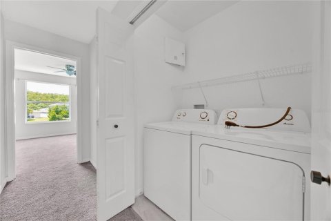 Condo in Orlando, Florida, 2 bedrooms  № 1885386 - photo 10