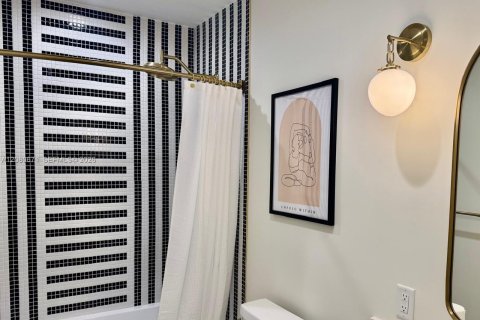 Copropriété à louer à Miami, Floride: 2 chambres, 74.69 m2 № 2338677 - photo 10