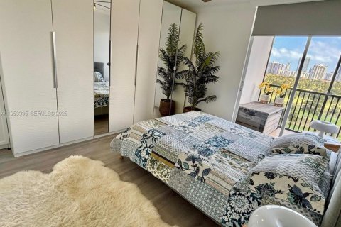 Copropriété à vendre à Aventura, Floride: 2 chambres, 121.98 m2 № 2009521 - photo 15