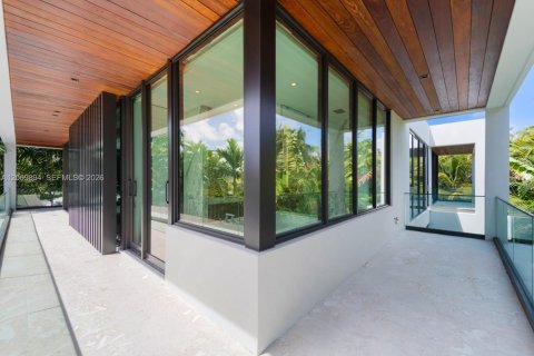 Villa ou maison à vendre à Miami Beach, Floride: 6 chambres, 426.42 m2 № 2300412 - photo 23