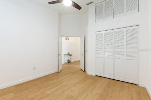 House in Sarasota, Florida 3 bedrooms, 149.02 sq.m. № 1773023 - photo 21