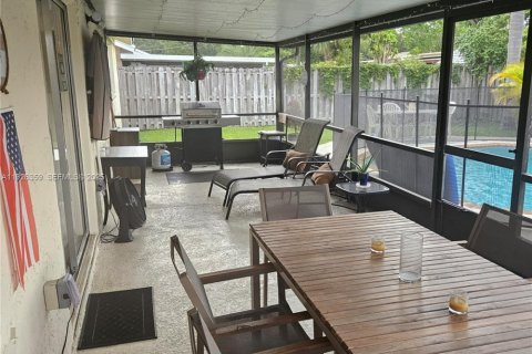 Casa en alquiler en Sunrise, Florida, 3 dormitorios, 109.53 m2 № 1986505 - foto 23