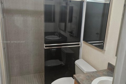 Casa en alquiler en Sunrise, Florida, 3 dormitorios, 109.53 m2 № 1986505 - foto 17