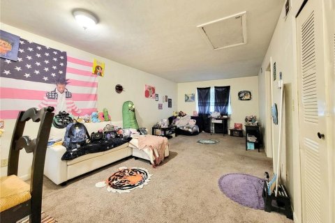 Condominio en venta en Gainesville, Florida, 2 dormitorios, 81.2 m2 № 1718000 - foto 10