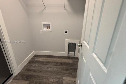 Casa en venta en Ocala, Florida, 3 dormitorios, 117.43 m2 № 2010753 - foto 6