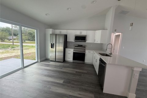 Casa en venta en Ocala, Florida, 3 dormitorios, 117.43 m2 № 2010753 - foto 8