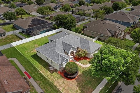 Casa en venta en Auburndale, Florida, 4 dormitorios, 225.47 m2 № 2219525 - foto 9