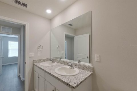 Villa ou maison à louer à Ocala, Floride: 5 chambres, 220.18 m2 № 2383859 - photo 22