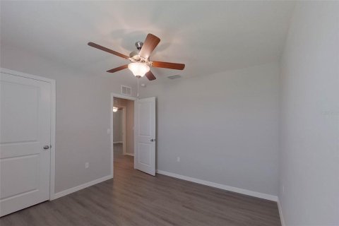 Villa ou maison à louer à Ocala, Floride: 5 chambres, 220.18 m2 № 2383859 - photo 21