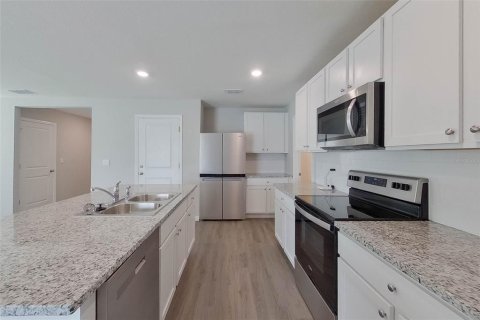 Villa ou maison à louer à Ocala, Floride: 5 chambres, 220.18 m2 № 2383859 - photo 7