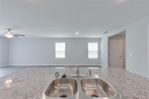Villa ou maison à louer à Ocala, Floride: 5 chambres, 220.18 m2 № 2383859 - photo 12