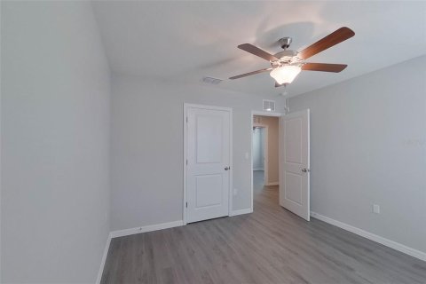 Villa ou maison à louer à Ocala, Floride: 5 chambres, 220.18 m2 № 2383859 - photo 25