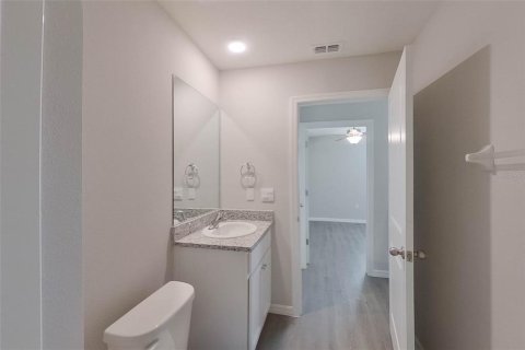 Villa ou maison à louer à Ocala, Floride: 5 chambres, 220.18 m2 № 2383859 - photo 8