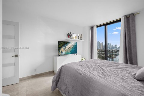 Condo in Aventura, Florida, 2 bedrooms  № 1971639 - photo 26
