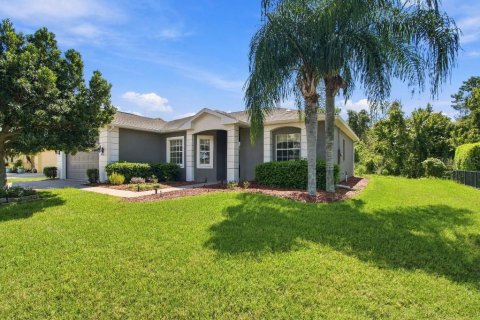 Casa en San Antonio, Florida 3 dormitorios, 164.72 m2 № 2383344