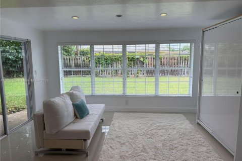 Villa ou maison à vendre à Oakland Park, Floride: 3 chambres, 149.67 m2 № 1958417 - photo 12