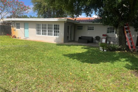 Villa ou maison à vendre à Oakland Park, Floride: 3 chambres, 149.67 m2 № 1958417 - photo 5