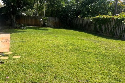 Villa ou maison à vendre à Oakland Park, Floride: 3 chambres, 149.67 m2 № 1958417 - photo 4