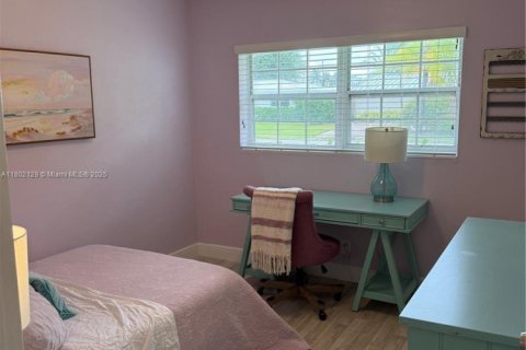 Villa ou maison à vendre à Oakland Park, Floride: 3 chambres, 149.67 m2 № 1958417 - photo 15