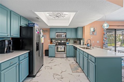 House in Spring Hill, Florida 2 bedrooms, 147.53 sq.m. № 1833060 - photo 20