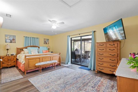 House in Spring Hill, Florida 2 bedrooms, 147.53 sq.m. № 1833060 - photo 29
