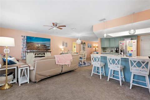 House in Spring Hill, Florida 2 bedrooms, 147.53 sq.m. № 1833060 - photo 28