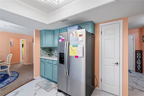 House in Spring Hill, Florida 2 bedrooms, 147.53 sq.m. № 1833060 - photo 22