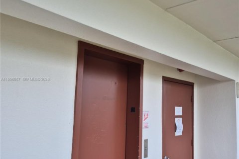 Купить кондоминиум в Бока-Ратон, Флорида 1 спальня, № 2064499 - фото 17