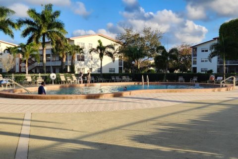 Купить кондоминиум в Бока-Ратон, Флорида 1 спальня, № 2064499 - фото 26