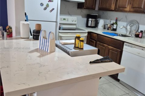 Купить кондоминиум в Бока-Ратон, Флорида 1 спальня, № 2064499 - фото 2