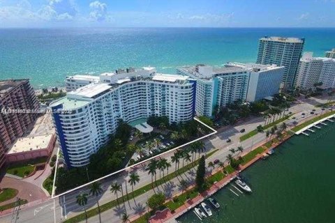 Condominio en venta en Miami Beach, Florida, 2 dormitorios, 95.69 m2 № 1860965 - foto 11
