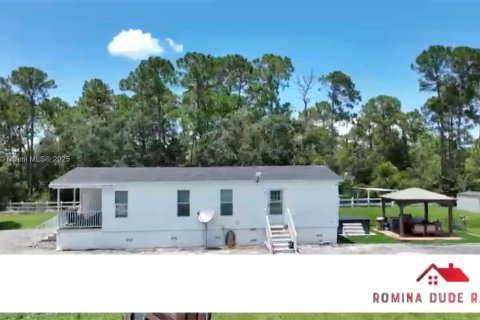 House in Clewiston, Florida 3 bedrooms, 116.69 sq.m. № 1702387 - photo 4