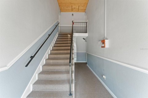Condominio en alquiler en Winter Park, Florida, 2 dormitorios, 88.54 m2 № 1840555 - foto 3