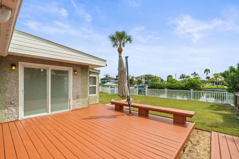 Casa en venta en Hernando Beach, Florida, 3 dormitorios, 129.32 m2 № 1911587 - foto 28
