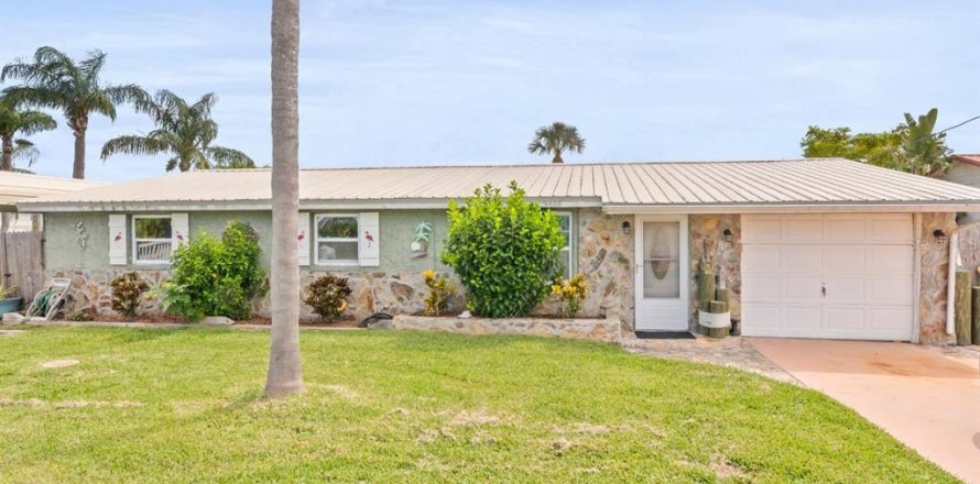 Villa ou maison à Hernando Beach, Floride 3 chambres, 129.32 m2 № 1911587