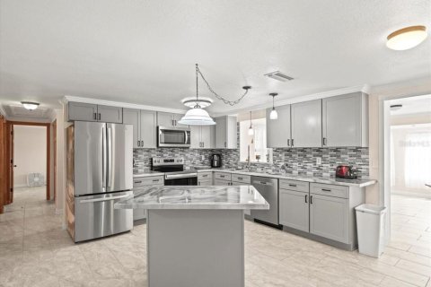 Casa en venta en Hernando Beach, Florida, 3 dormitorios, 129.32 m2 № 1911587 - foto 9
